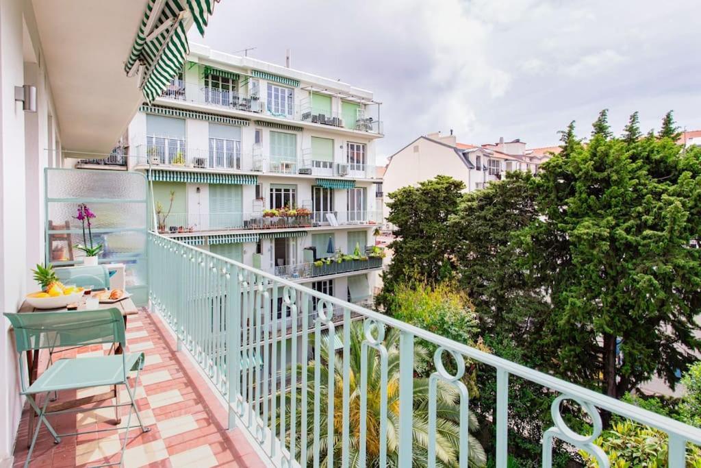 Apartment #7 What Else ? Your Own Quiet Terrace In Center 10min To *