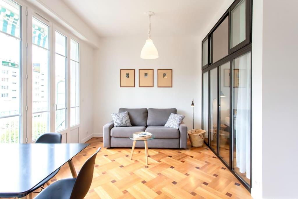 Apartment #7 What Else ? Your Own Quiet Terrace In Center 10min To